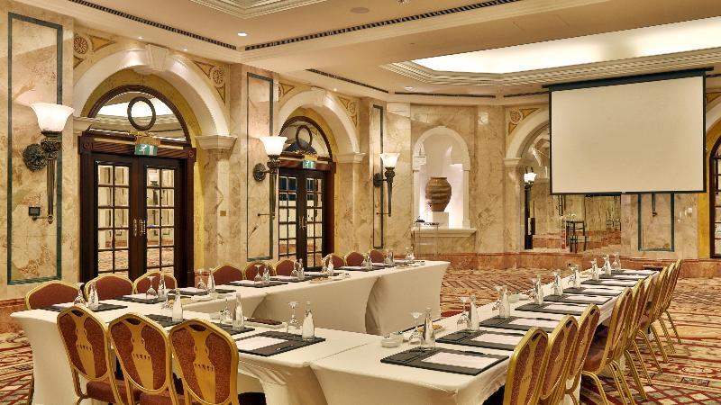 Intercontinental Phoenicia Beirut