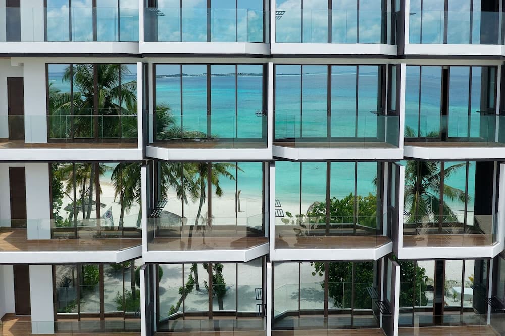 Arena Beach Hotel
