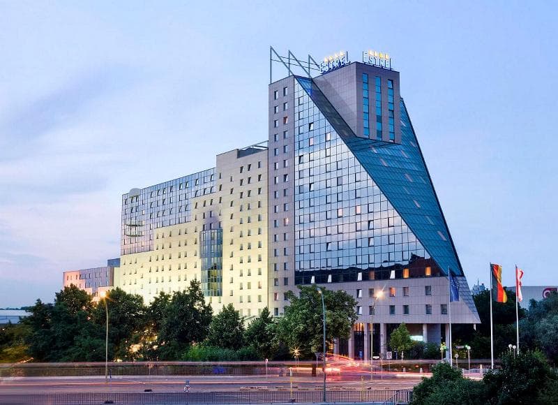 Estrel Hotel Berlin 5