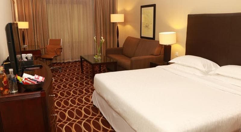 Grand Excelsior Hotel Deira 2