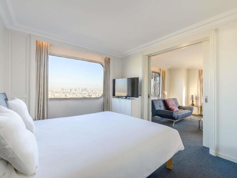 Novotel Paris Centre Tour Eiffel 1