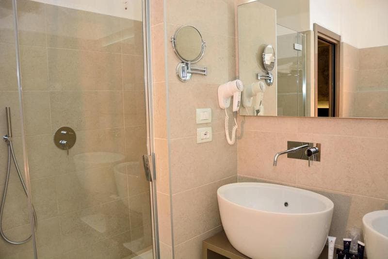 LH Hotel Sirio Venice 5