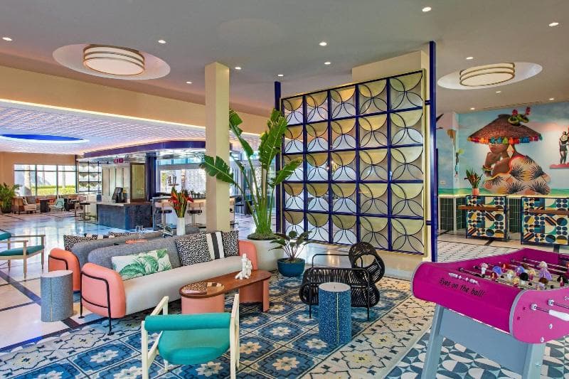 Moxy Miami South Beach 5