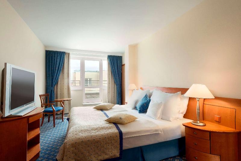 Ramada by Wyndham Prague City Centre 4