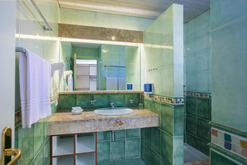 Tirreno Resort 3