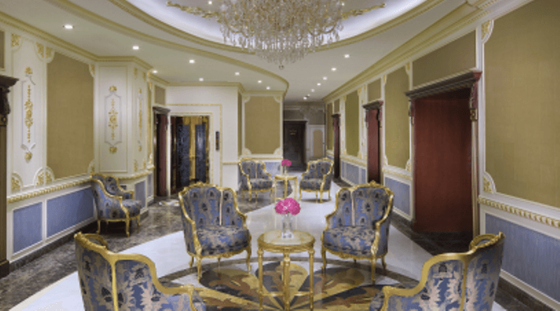 Royal Rose Hotel 4