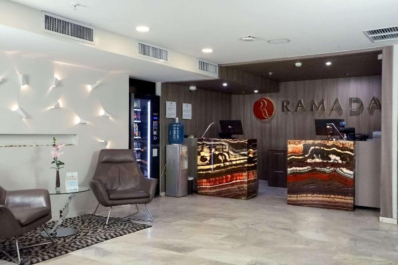 Ramada by Wyndham Panama Centro Via Argentina 1