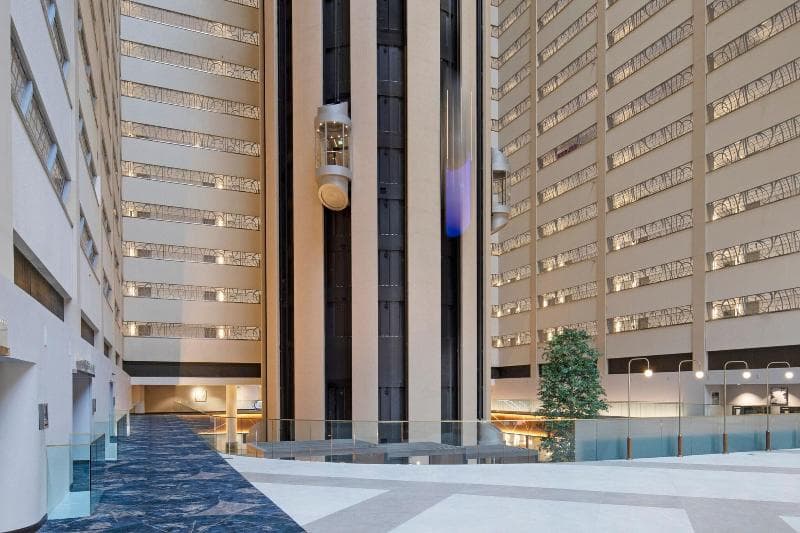 New York Marriott Marquis 5