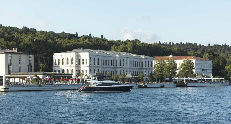 Four Seasons Hotel Istanbul At The Bosphorus 5