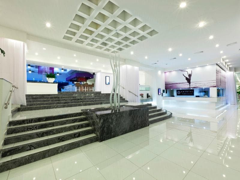 Krystal Cancun 3
